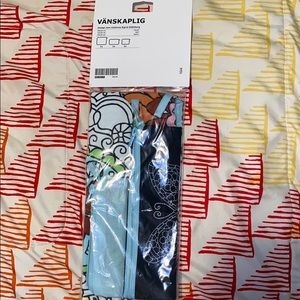 IKEA “vänskaplig” bags